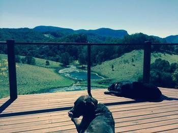Hillcrest Mountain View Retreat 4* Crystal Creek